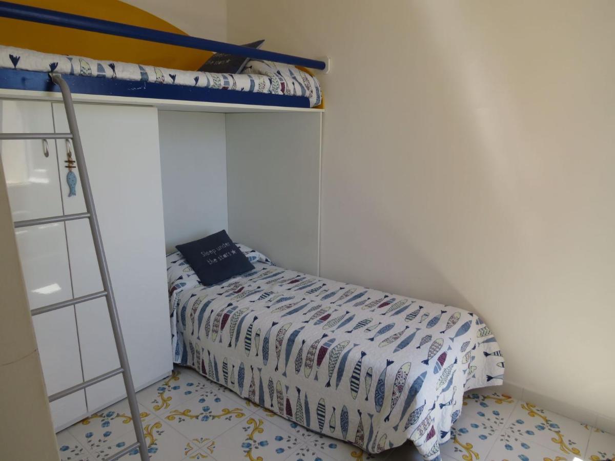La Torretta 13 - Appartamento Vista Mare Formia Eksteriør bilde